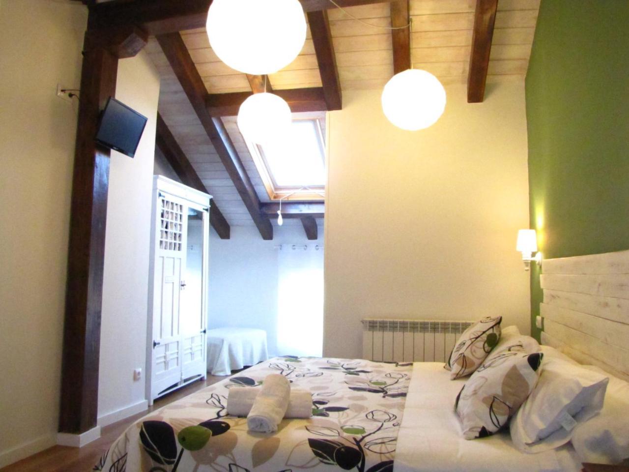 Casa Rural Madera Y Sal Salinas de Anana Екстериор снимка
