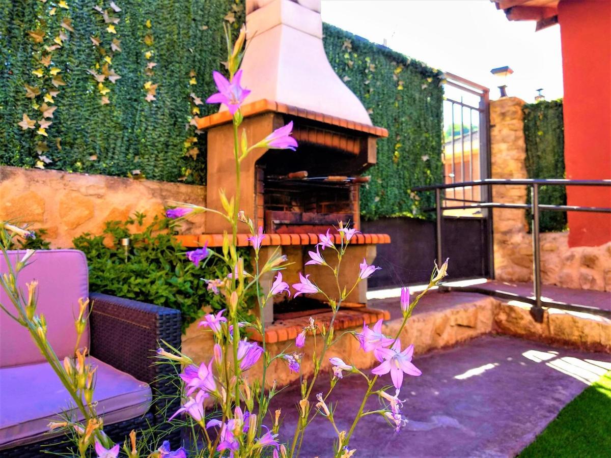 Casa Rural Madera Y Sal Salinas de Anana Екстериор снимка